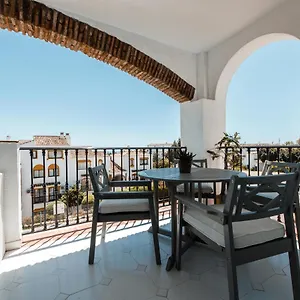Spacious 2-bedroom With Free Parking Apartamento Sitio de Calahonda